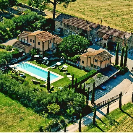 Near Trasimeno With Pool