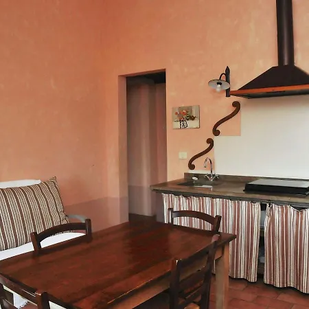 Near Trasimeno With Pool Holiday home