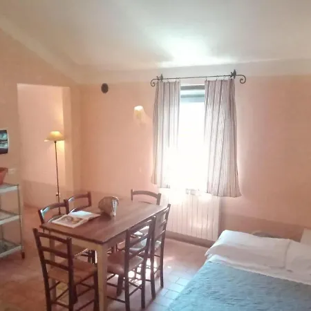 Near Trasimeno With Pool Holiday home